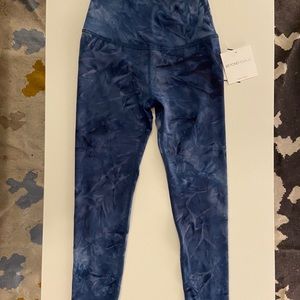 Beyond Yoga Tie Dye Leggings